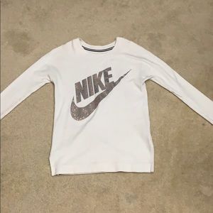 Nike long-sleeve crewneck